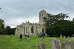 Swaffham-Church-graveyard