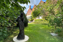 Statue
